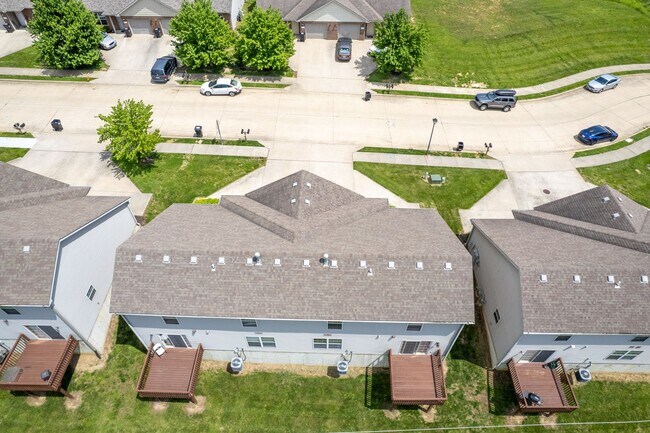 Building Photo - 509-511 Glenstone Dr.