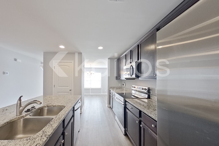 Building Photo - 102 Ebenezer Blf Wy