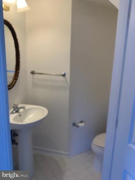 Building Photo - 4120 Vanderbilt Ct