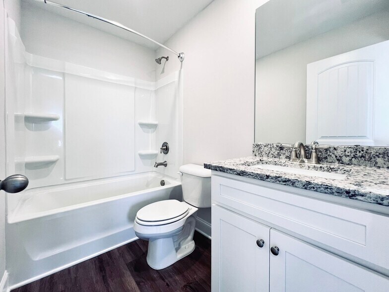 Building Photo - 5220 Stream Stone Way