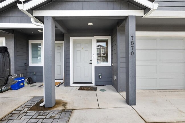 Building Photo - 7870 Phaedra Ln