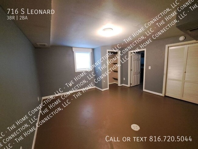 Building Photo - 716 S Leonard-