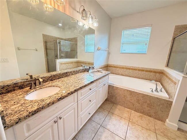 Building Photo - 2347 Crosston Cir