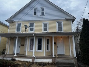Building Photo - 620 Virginia Ave