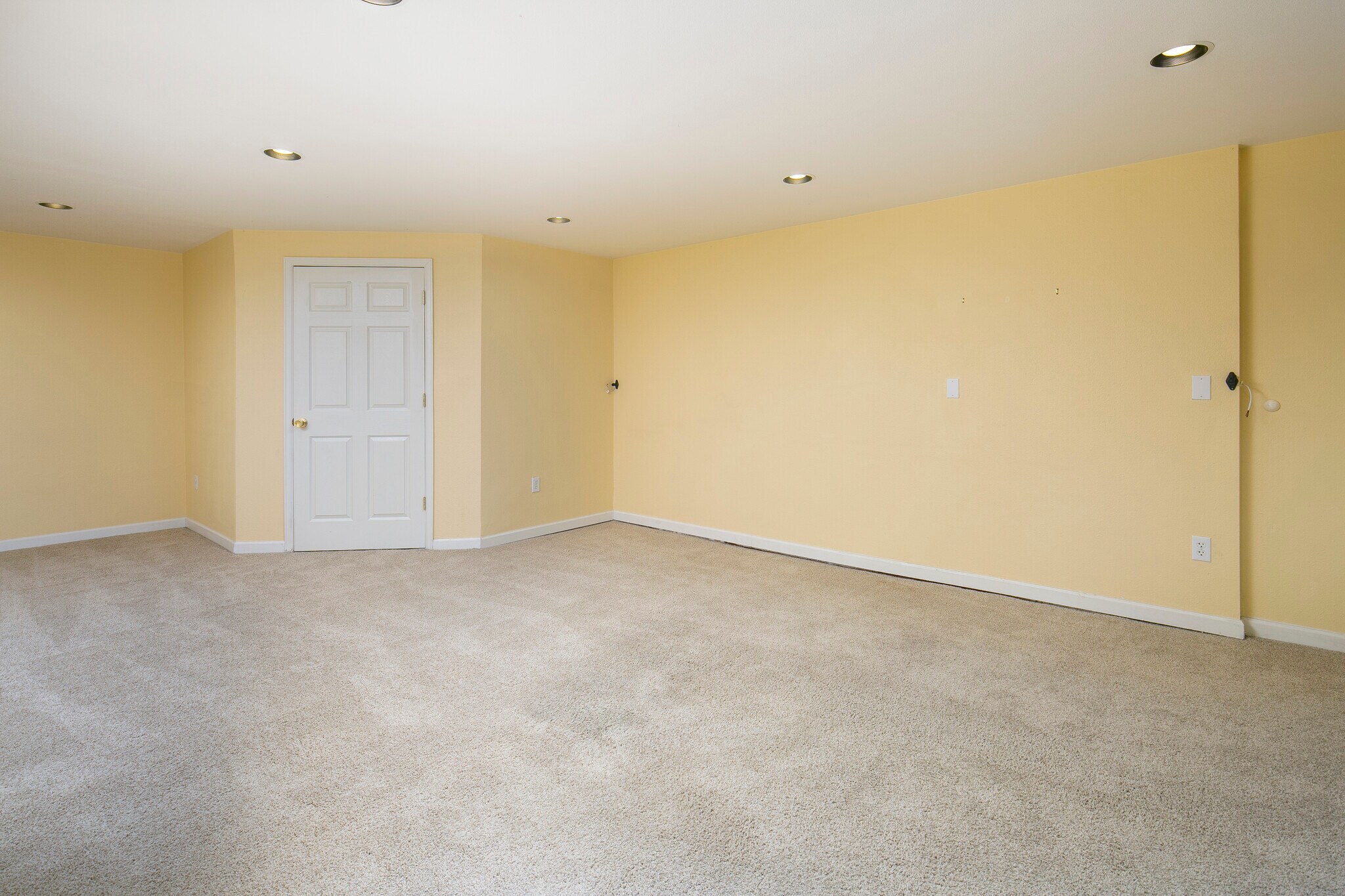 Building Photo - 9201 W Louisiana Ave