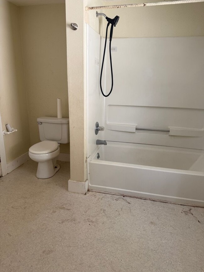 Building Photo - Newly Updated Home in Downtown Middleton