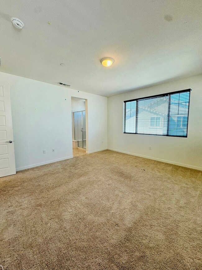 Building Photo - 5440 Guenoc Valley Ln