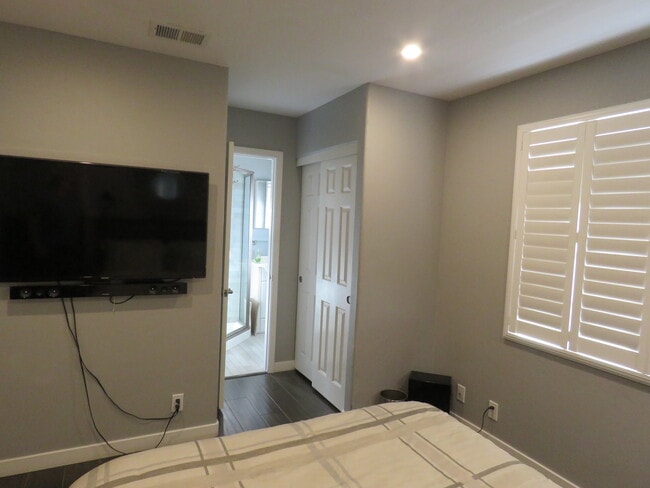 Building Photo - 3985 Texas St