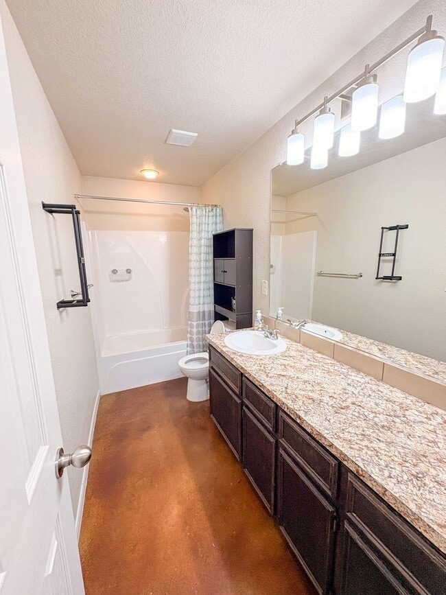 Building Photo - 1909 Chiricahua Trce