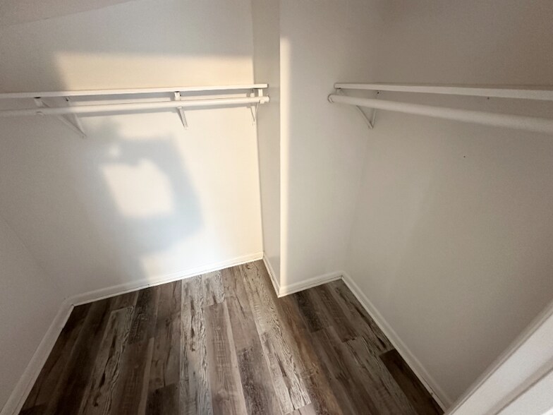 Building Photo - 6104 Pisgah Rd SW