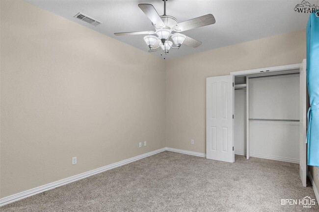 Building Photo - 5405 Blazing Star Ln