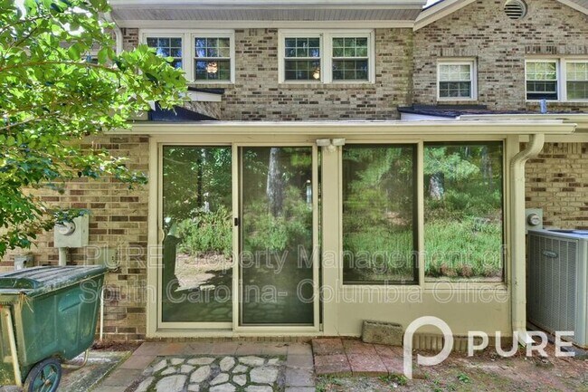 Building Photo - 341 Rutledge Pl