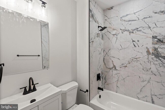 Building Photo - 730 New Pittsburg Ave