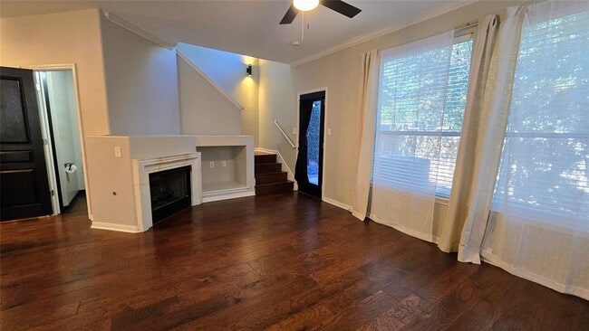 Building Photo - 3300 Forest Creek Dr