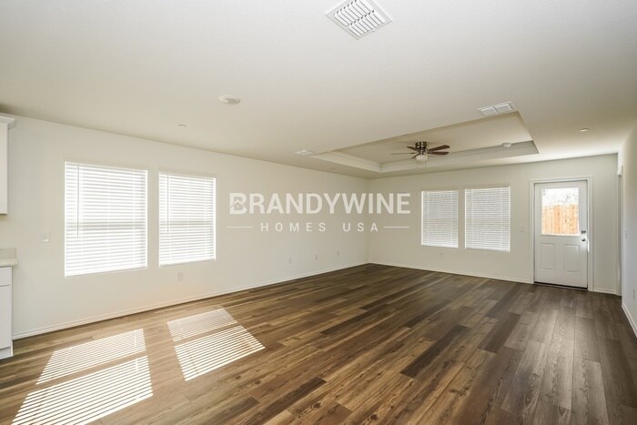 Building Photo - 2800 Pecan Pk Dr