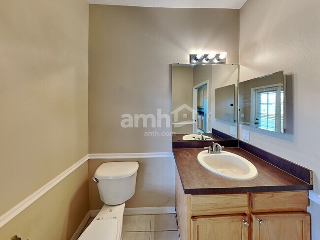 Building Photo - 12812 Standbridge Dr