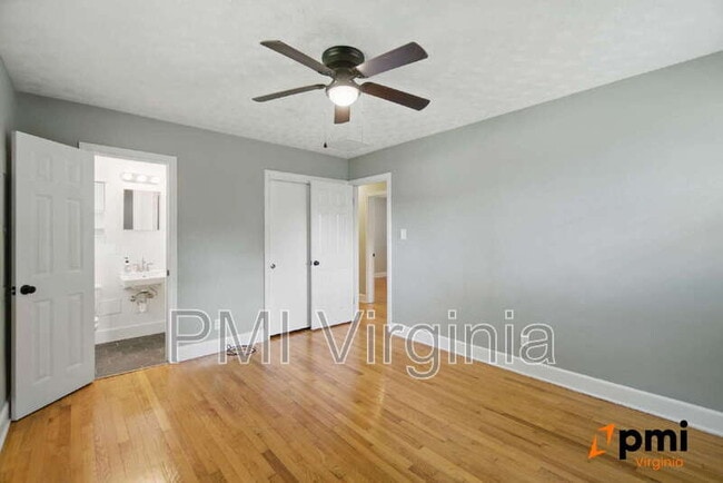 Building Photo - 4012 Nina Dr