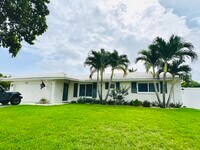 Building Photo - 3464 NW 26th Ct
