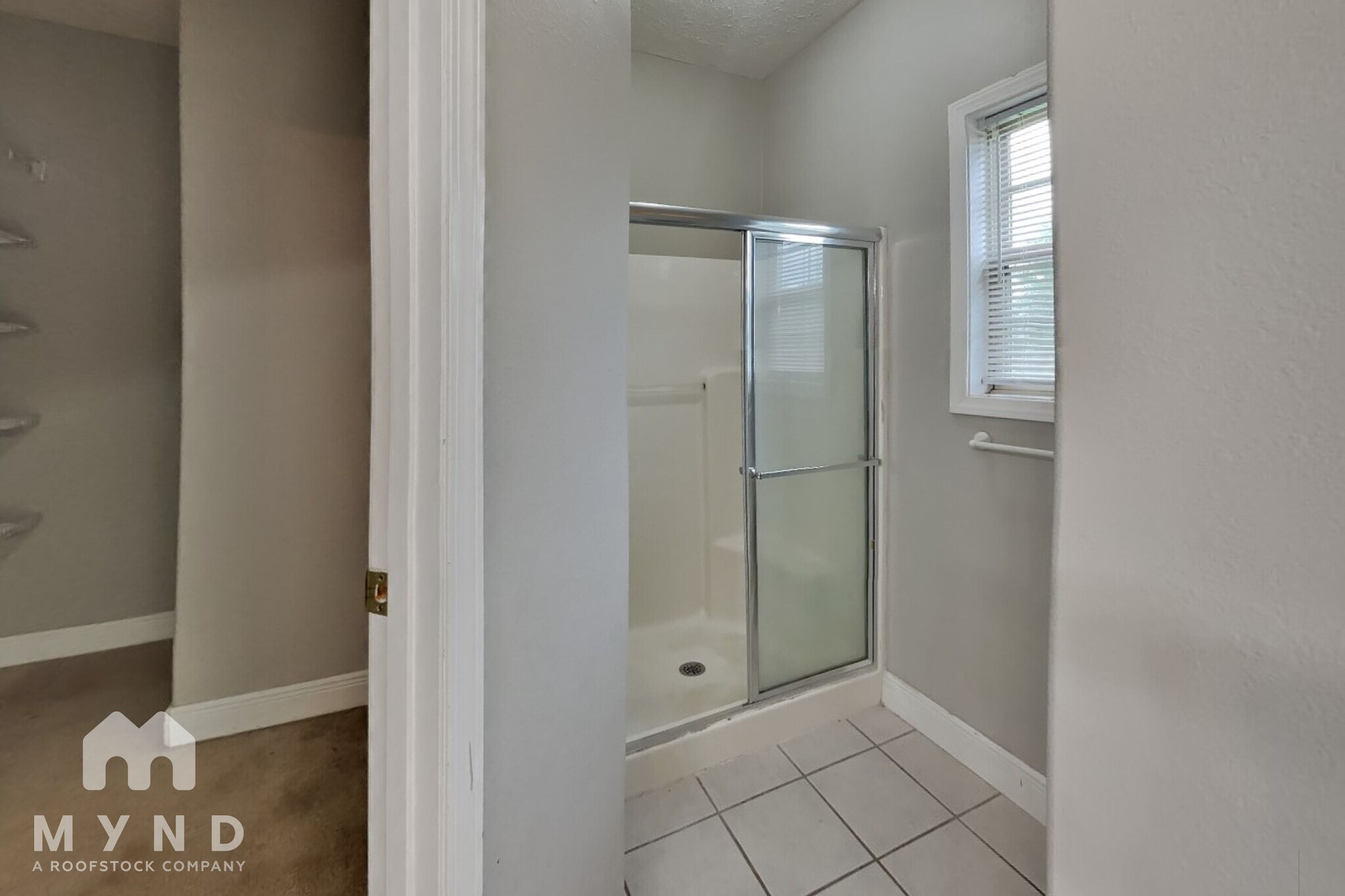 Building Photo - 5651 N 13th Ave