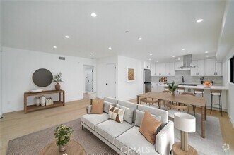 Building Photo - 1334 9th St