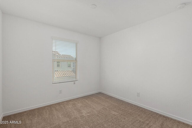 Building Photo - 14633 W Sand Hills Rd