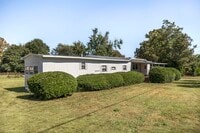 Building Photo - 920 Collins Ave