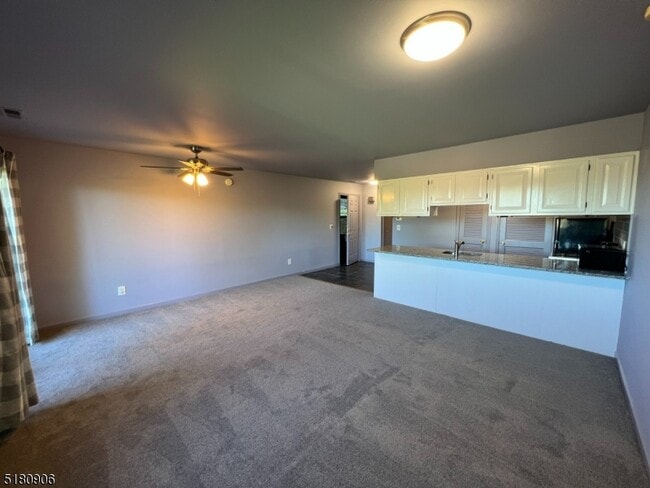 Building Photo - 2 Pico Ct