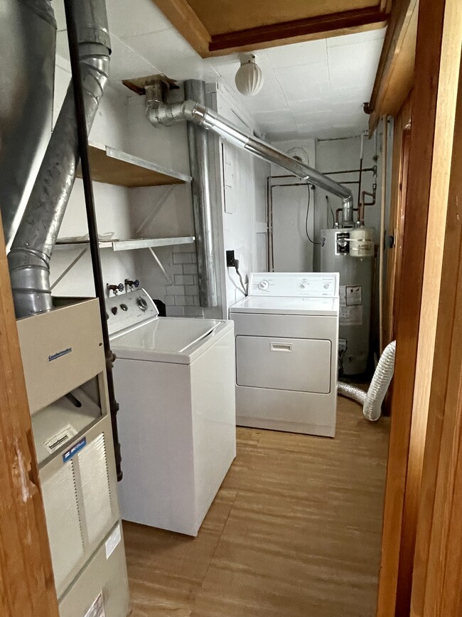 Laundry/Utility room - 2079 S Pearl St