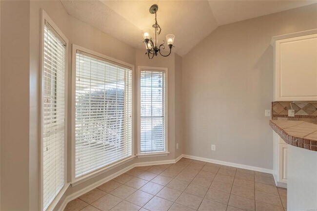 Building Photo - 6607 Rushton Ridge