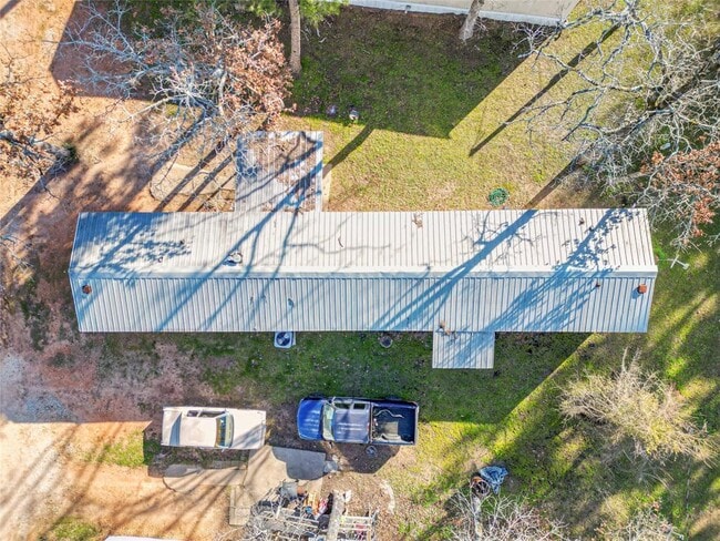 Building Photo - 1202 US-190
