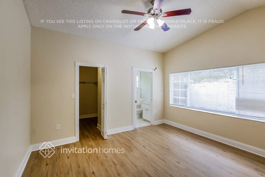 Building Photo - 13750 SW 157th Terrace