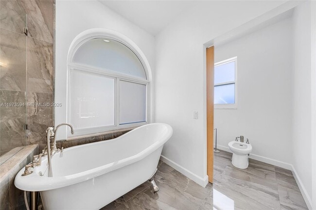 Building Photo - 13264 Lakeside Terrace