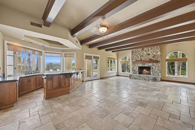 Building Photo - 431 Flores De Oro