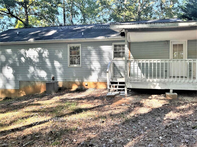 Building Photo - 422 Indian Creek Dr