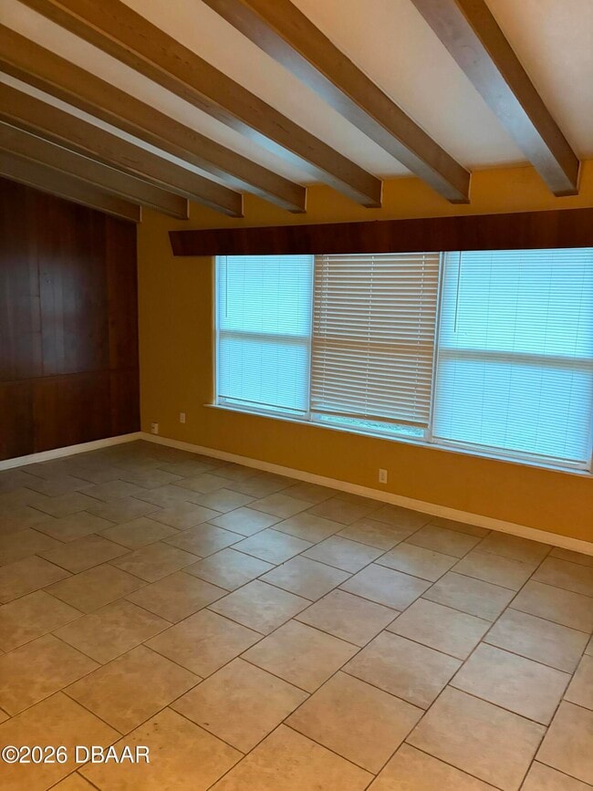 Building Photo - 2537 Coral Way W