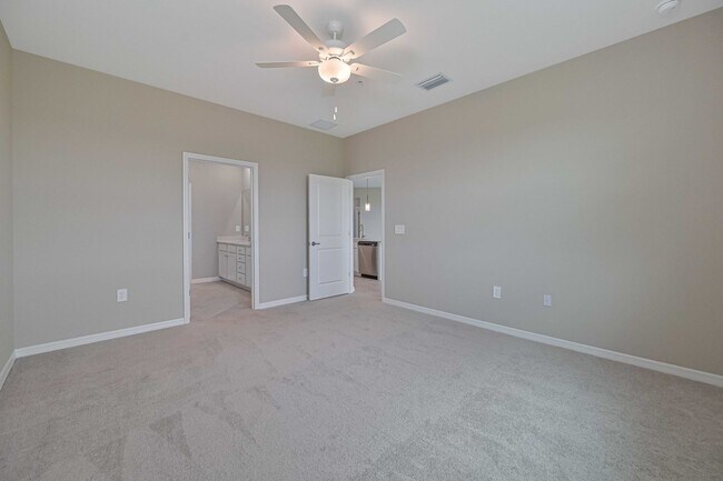 Building Photo - NEW CONSTRUCTION - 2/2 + Loft & 1 Car Garage in Ibis Landing!