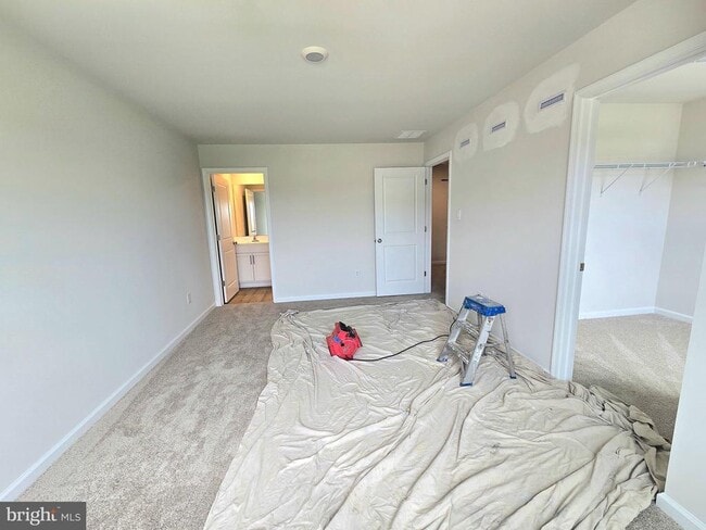 Building Photo - 8 Whaler Dr
