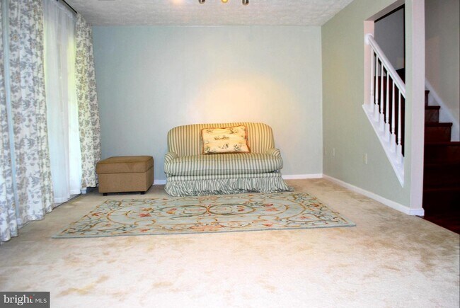 Primary Photo - 44118 Tippecanoe Terrace