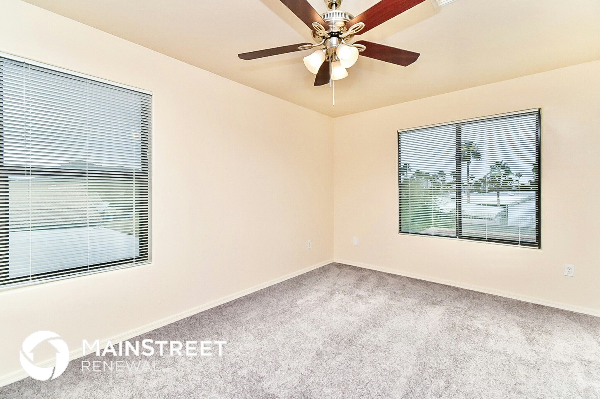 Building Photo - 1648 W Osasuna Dr