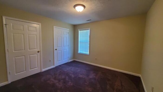 Building Photo - 1150 Micha Way