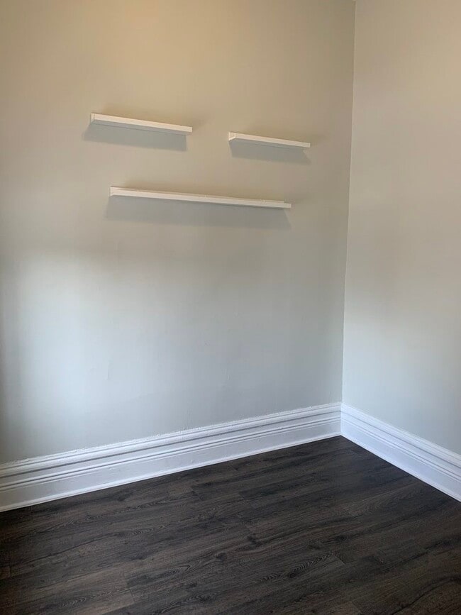 Building Photo - 1653 N Halsted St