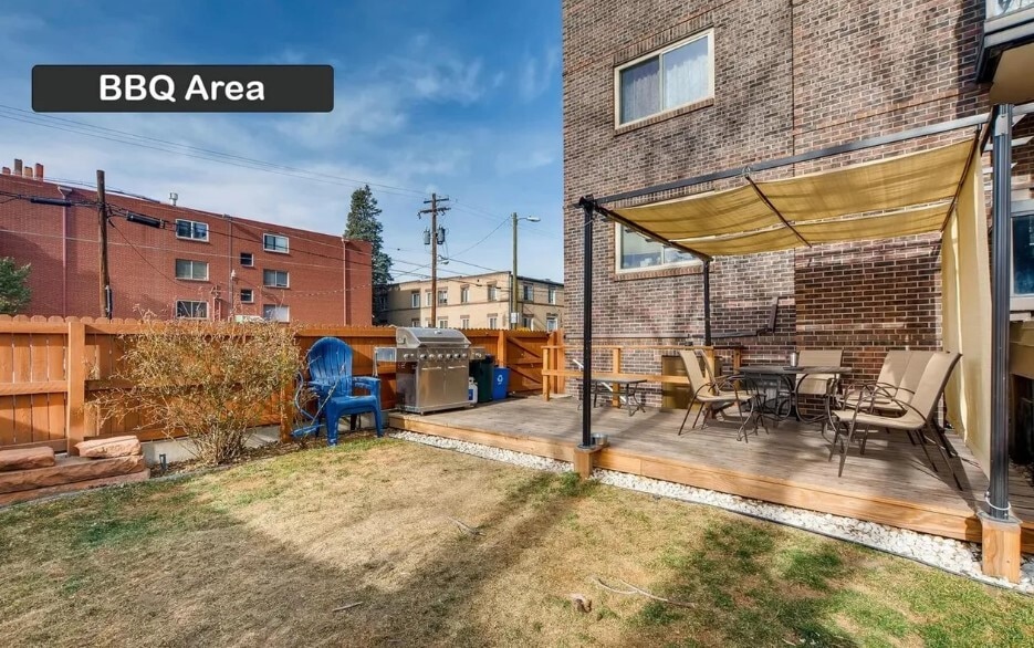 Building Photo - 1233 N Ogden St