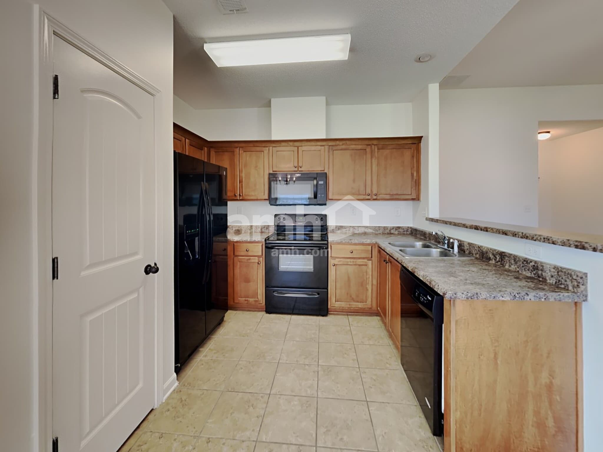 Building Photo - 10361 Cooper Ridge Cv