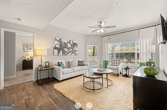 Building Photo - 7150 Peachtree Dunwoody Rd NE