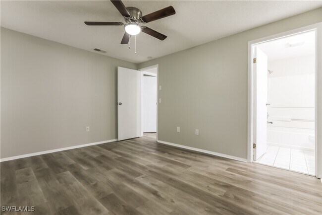 Building Photo - 20569 Tappan Zee Dr