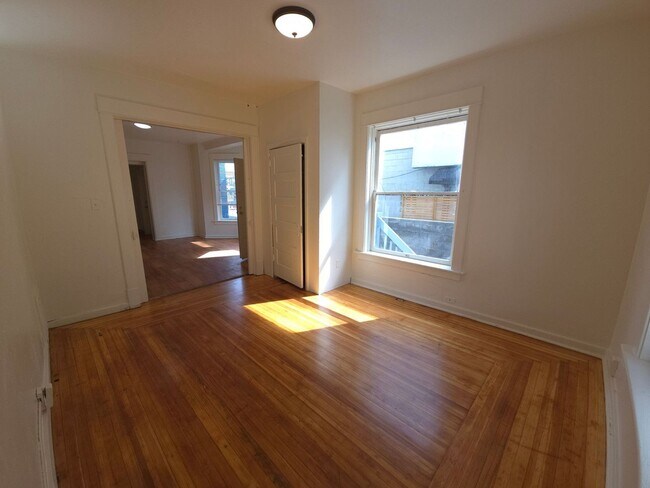 Building Photo - 1209 Pennsylvania Ave