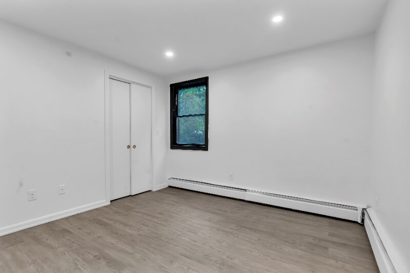 Building Photo - 32 Cargill St