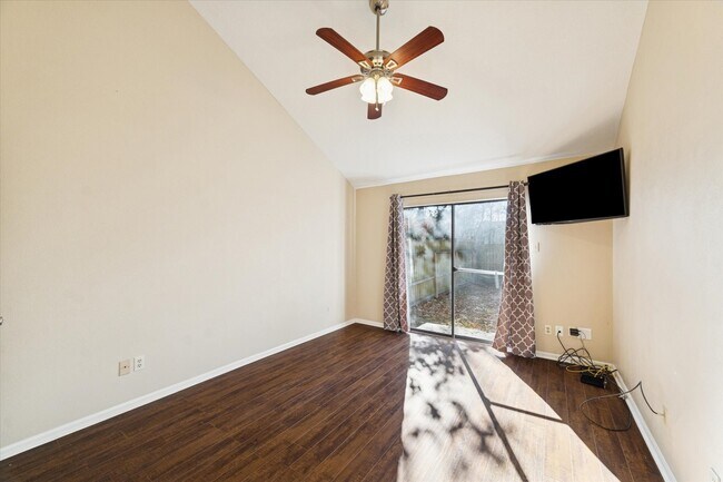 Building Photo - 22 Camberwell Ct