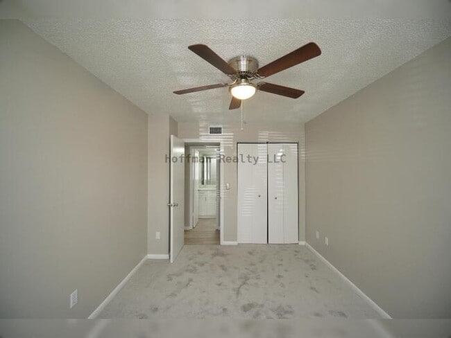 Building Photo - South Tampa condo in Hyde Park