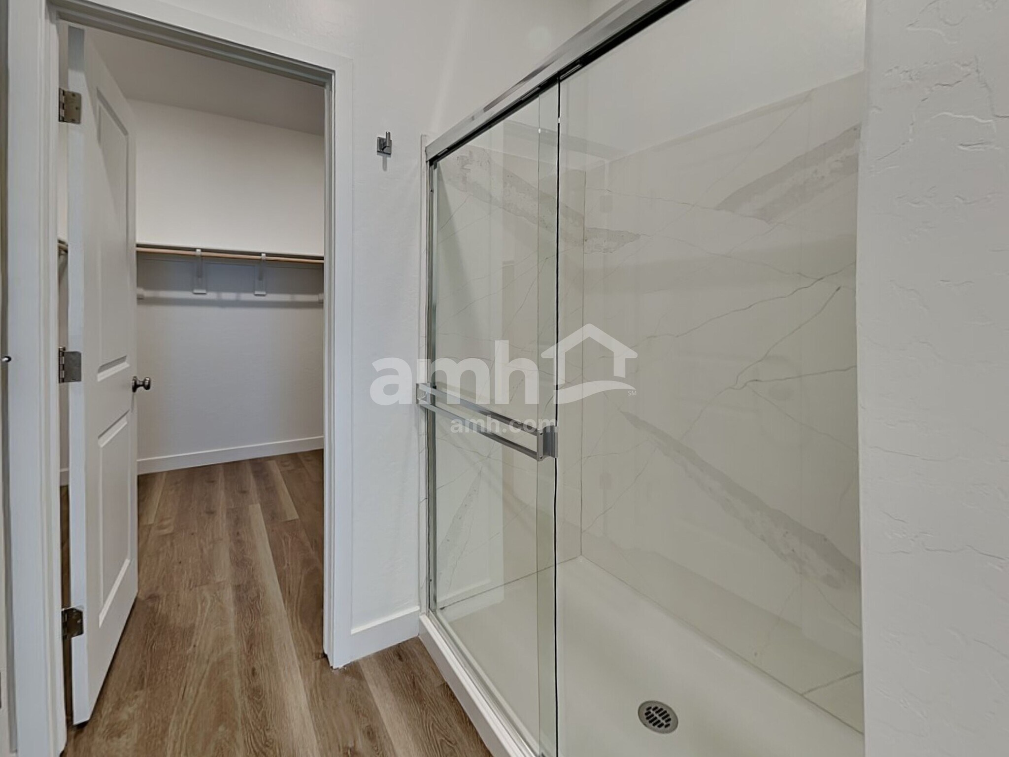 Building Photo - 20177 W Thomas Rd